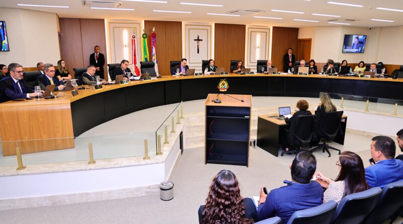 TCE-AM aprova com ressalvas contas de 2022 e 2023 da Prefeitura de Manaus