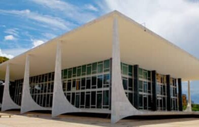 Judiciário: julgamentos de alto impacto e agendas estratégicas