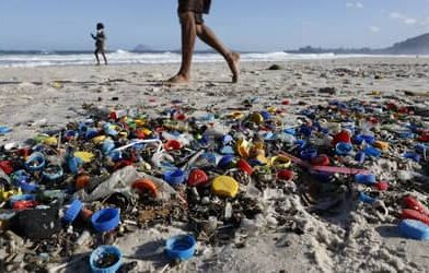 Projeto de Lei do Oceano Sem Plástico está parado no Senado há mais de 600 dias