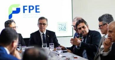 Reforma Tributária: parlamentares e empresários discutem ajustes na regulamentação