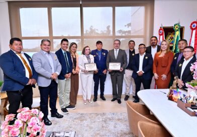 Conselheiros do TCE-AM são agraciados com título de Cidadãos Gabrielenses