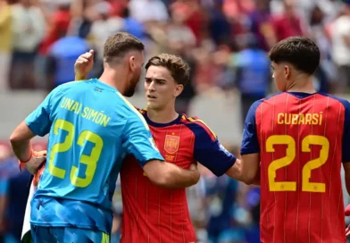 Espanha e Portugal, EUA e Bélgica jogam hoje pelas oitavas da Copa