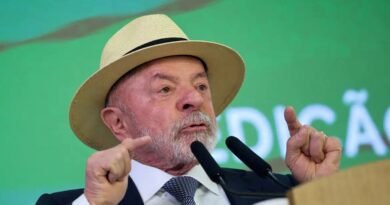 Lula critica medida dos EUA e reforça soberania brasileira