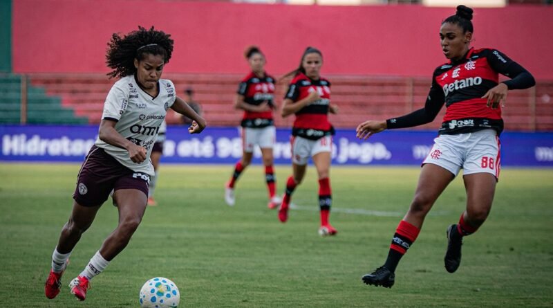 Nova lei pretende combater preconceito e estimular profissionalização