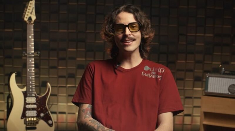 Finalista do reality show musical Duelo de Guitarras, o metaleiro moderno Lucas Moscardini é o destaque da penúltima edição do programa neste sábado (10), às 13h30, na TV Brasil. Foto: TV Brasil/ Divulgação