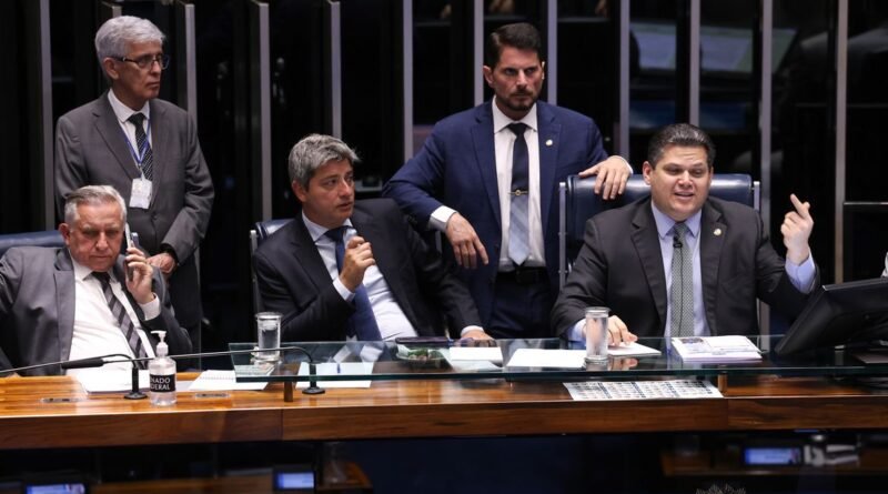 Brasília – DF – 15/10/2026 - Sessão do Senado que votou projeto do Mei . Lula Marques/Agência Brasil.