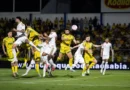 Com um a mais, Mirassol vence e complica Internacional no Brasileirão