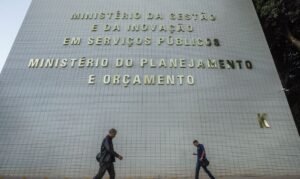 Brasília (DF), 15/04/2024, Fachada do prédio do Ministério do Planejamento e Orçamento (MPO), na Esplanada dos Ministérios. Foto: Rafa Neddermeyer/ Agência Brasil