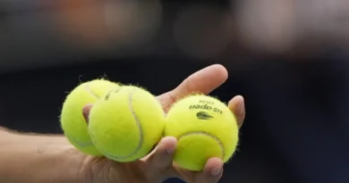 Bolas de tênis no Aberto dos EUA 6 de setembro de 2026 REUTERS/Eduardo Munoz