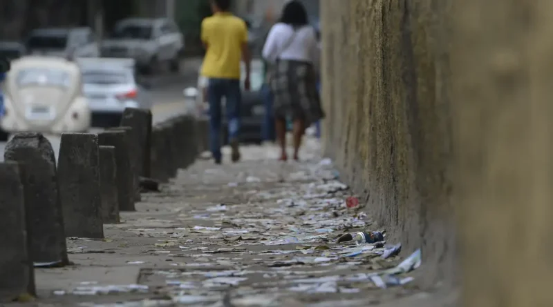 Rio de Janeiro - Boca de urna é vista em várias zonas eleitorais de Niterói (Tânia Rêgo/Agência Brasil)