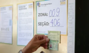 Brasília (DF) 25/10/2026 Eleitores votam em colégio da Cidade Estrutural, Região Administrativa de Brasília. Foto: Fabio Rodrigues-Pozzebom/ Agência Brasil
