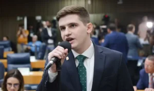 O vereador do PL, Lucas Pavanato, eleito o deputado federal mais votado da história do estado de São Paulo. — Foto: Mozart Gomes/Rede Câmara de SP