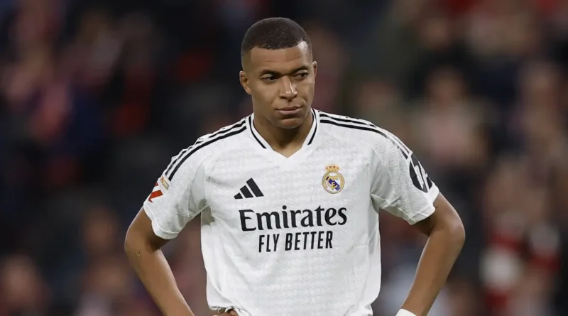 Mbappé em jogo contra Athletic Bilbao 4/12/2024 REUTERS/Vincent West